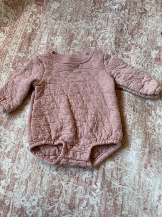 0-3 month baby clothes - Picture 2 of 10